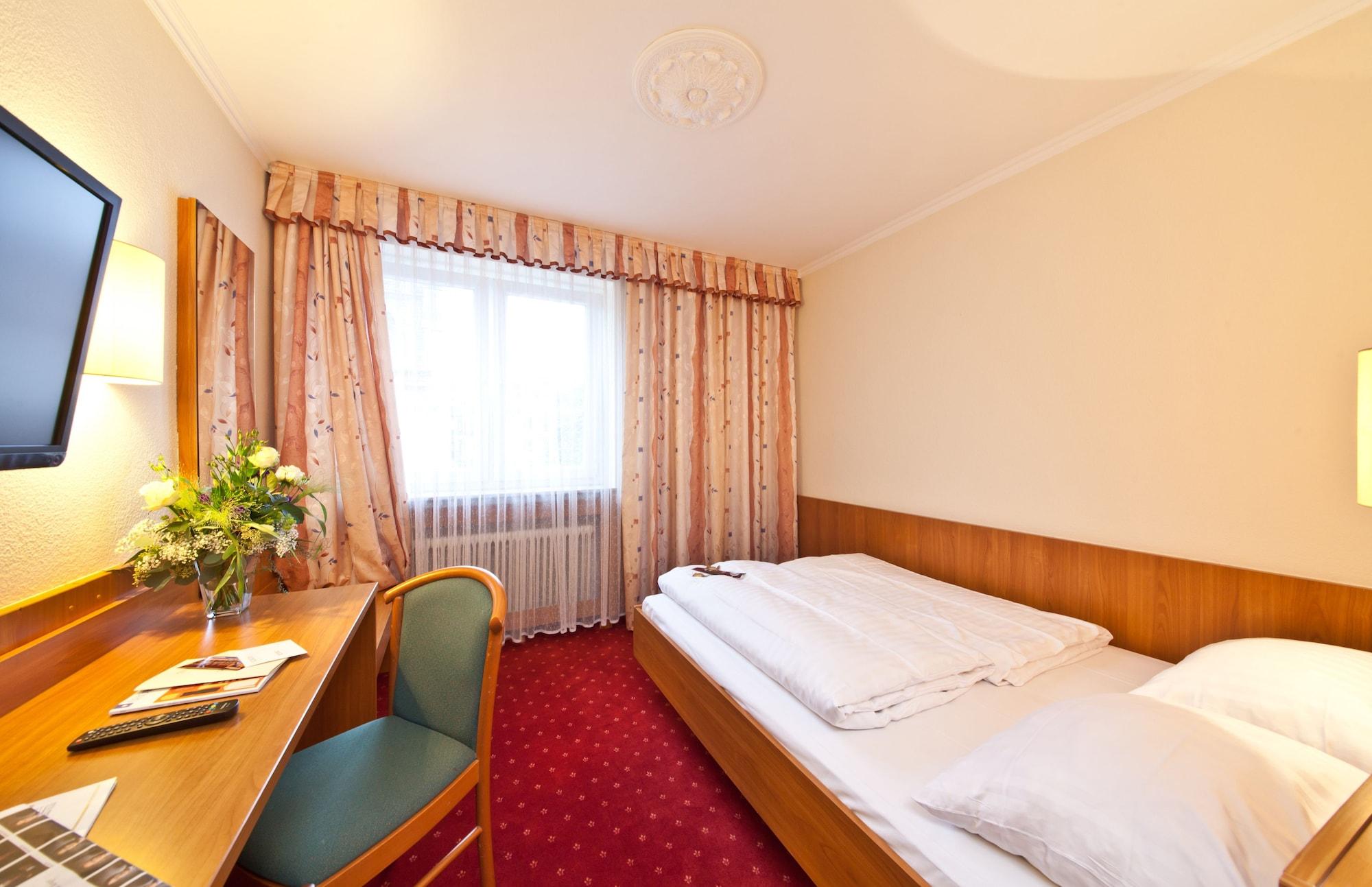 Hotel Primus Frankfurt Sachsenhausen Frankfurt am Main Bagian luar foto