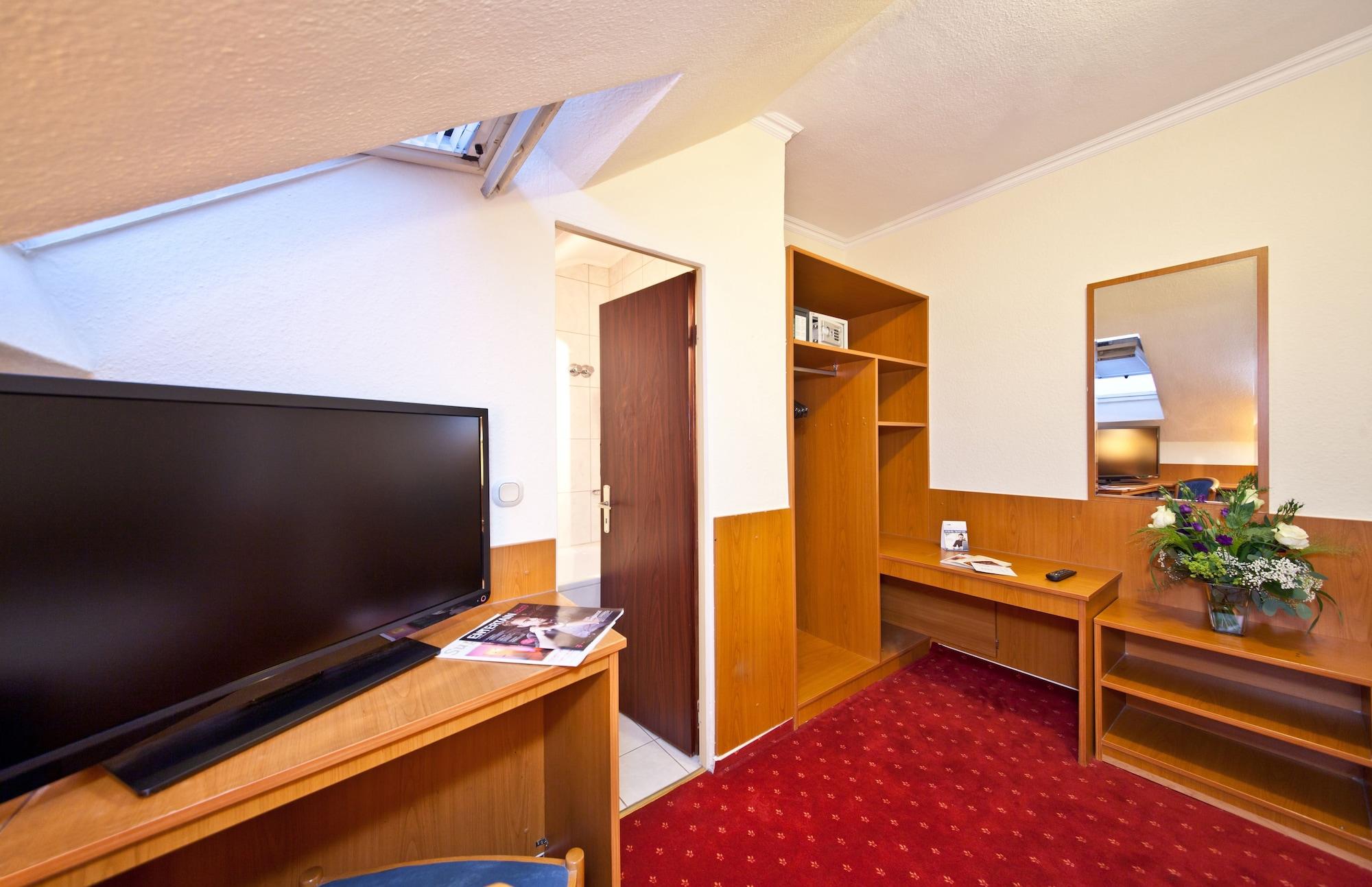 Hotel Primus Frankfurt Sachsenhausen Frankfurt am Main Bagian luar foto