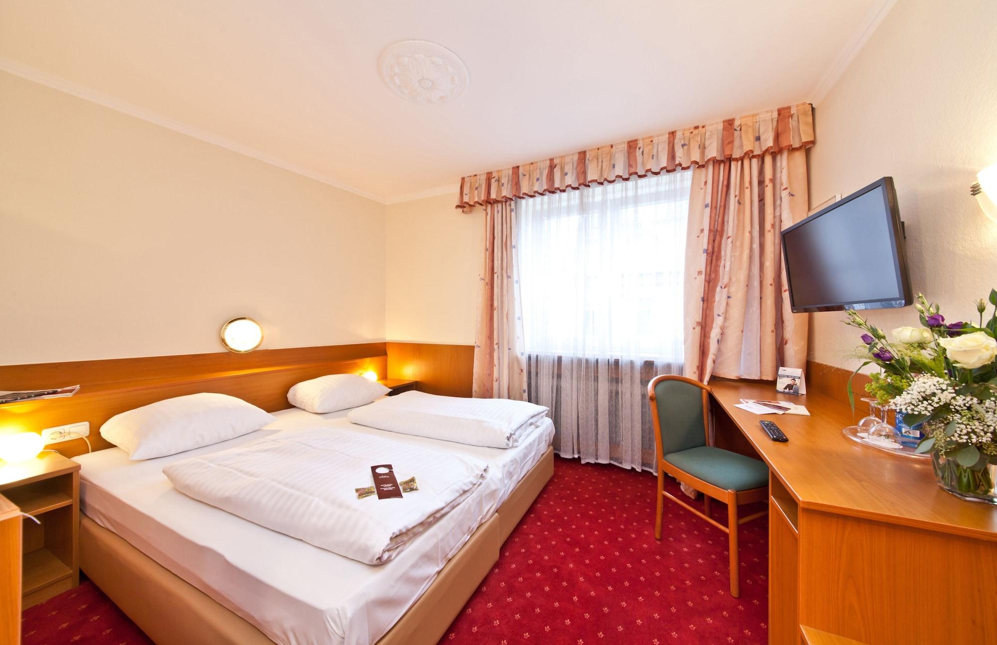 Hotel Primus Frankfurt Sachsenhausen Frankfurt am Main Bagian luar foto