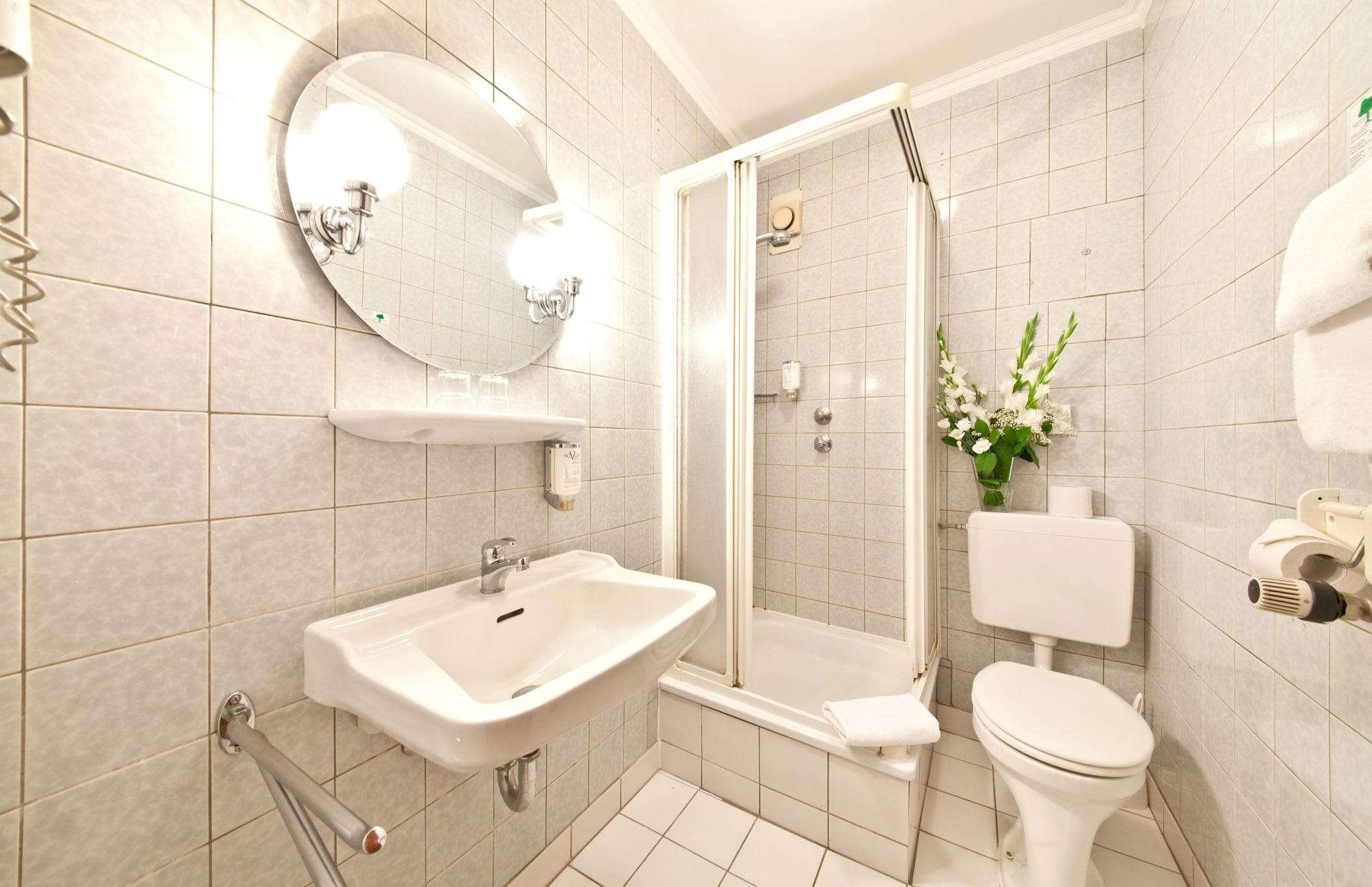 Hotel Primus Frankfurt Sachsenhausen Frankfurt am Main Bagian luar foto