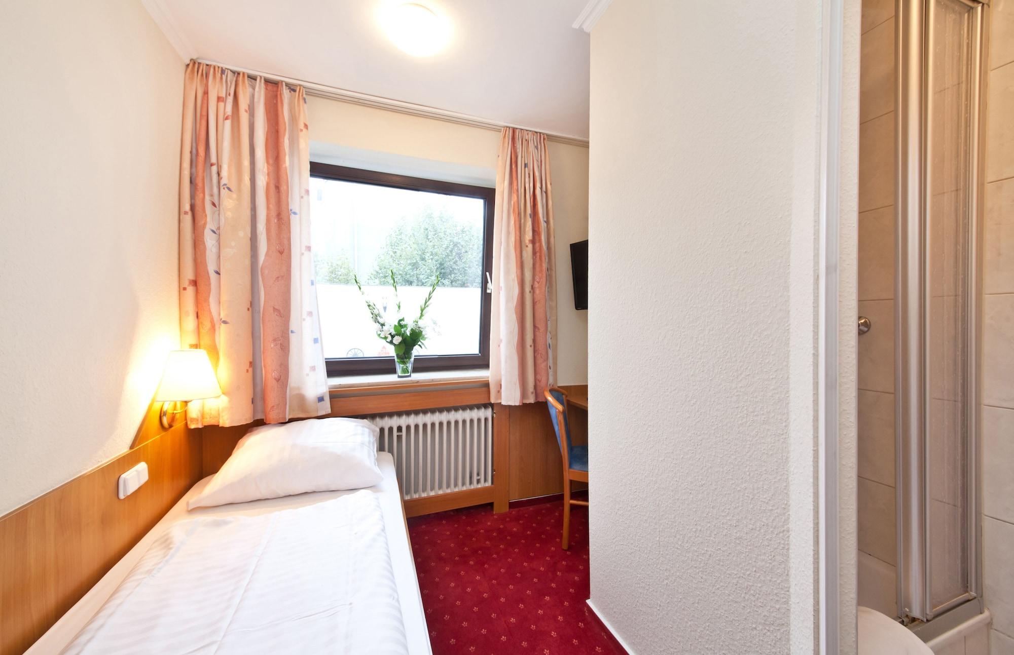 Hotel Primus Frankfurt Sachsenhausen Frankfurt am Main Bagian luar foto