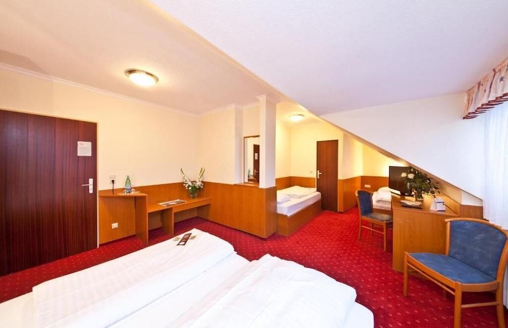 Hotel Primus Frankfurt Sachsenhausen Frankfurt am Main Bagian luar foto